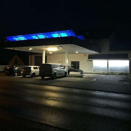 Alte Tankstelle Daire Strassenhaus Dış mekan fotoğraf